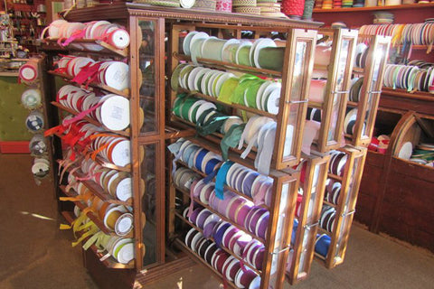 Ribbon store display