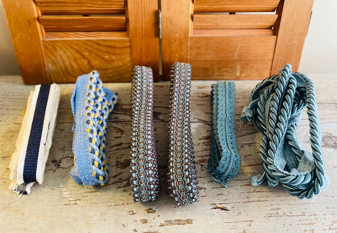 Buttons & Findings